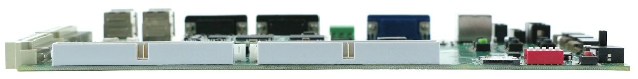 TL6748F-EVM開發(fā)板側(cè)視圖4 TL6748F-EVM開發(fā)板側(cè)視圖4